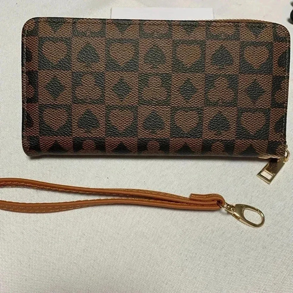 Vegan Leather Wallet, NWOT. Excellent Quality . - Picture 1 of 3